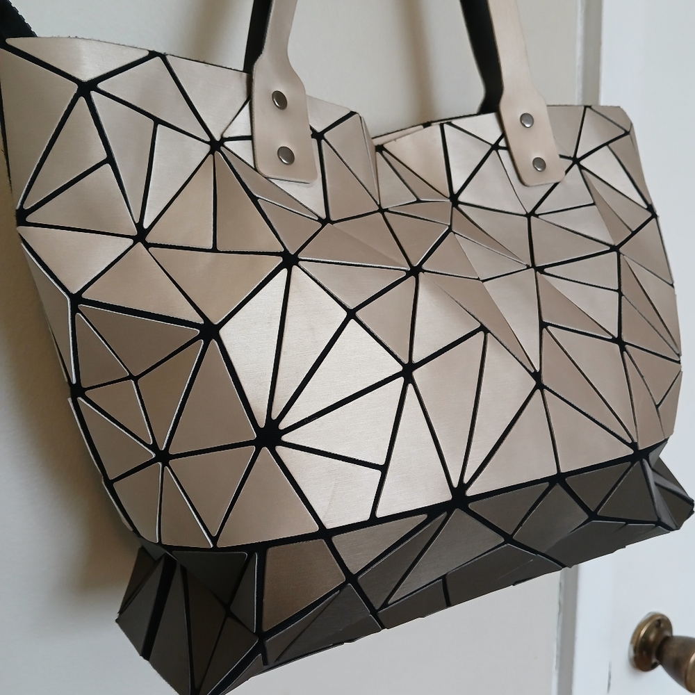 P. Luca Handbag White Gold Vinyl Black Trim Geometric Design Tote Bag Purse - Picture 5 of 17